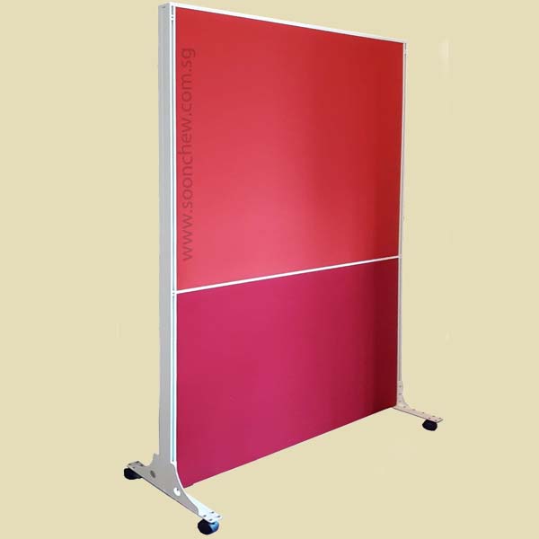movable partition with castor wheels